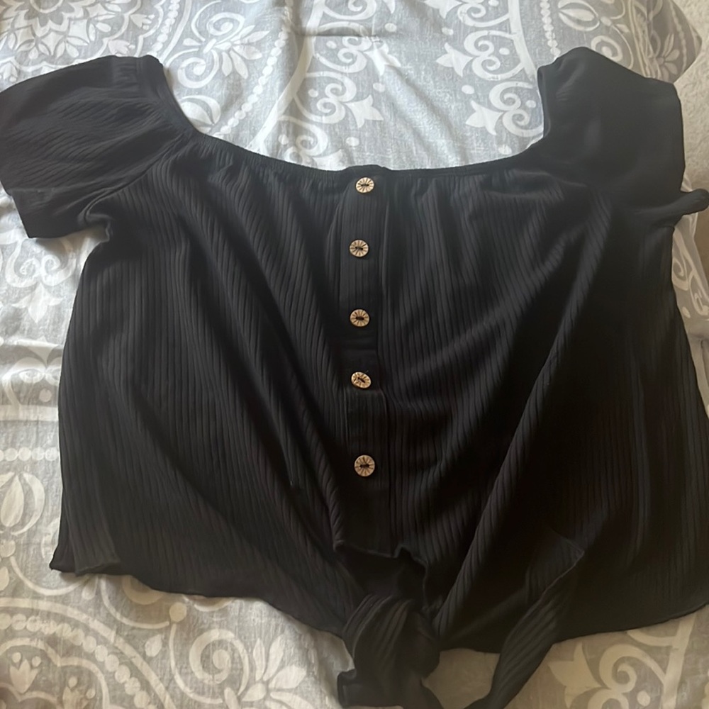 women’s black blouse